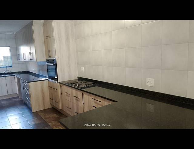 3 BEDROOM TOWNHOUSE FOR SALE IN NORKEM PARK